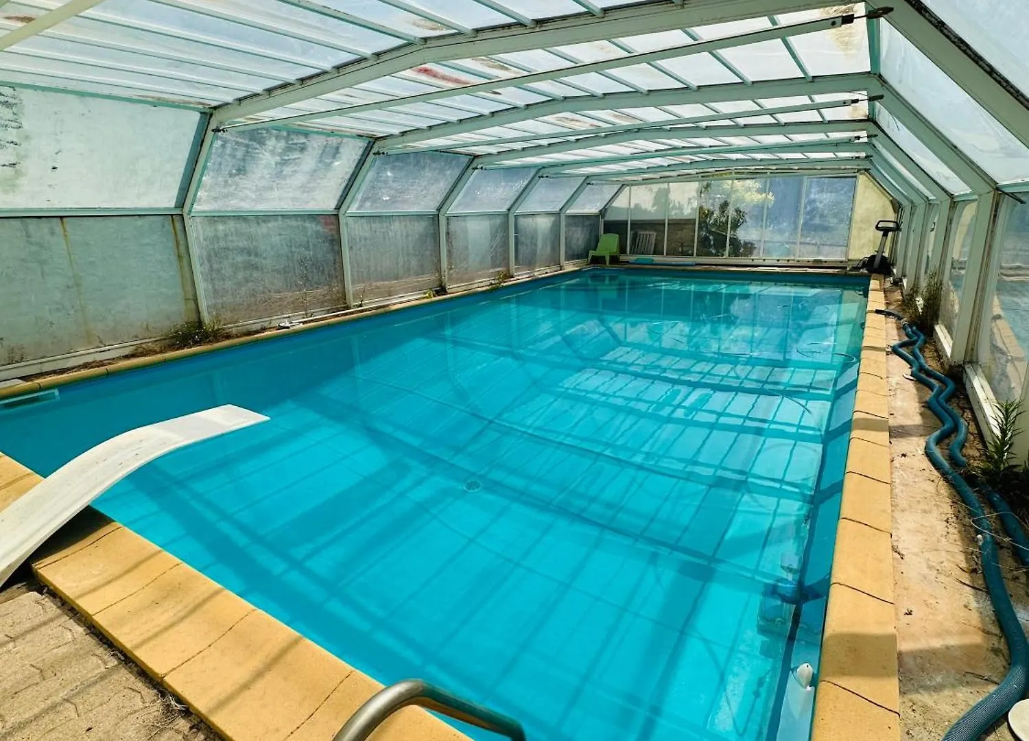 Le Havre Provencal De Luynes - Grande Villa Avec Piscine Jardin Et Loisirs Pres Aix-En-Provence 0*,  France